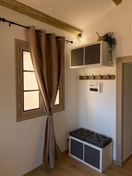 Le Petit Loft Des Halles Безье Экстерьер фото